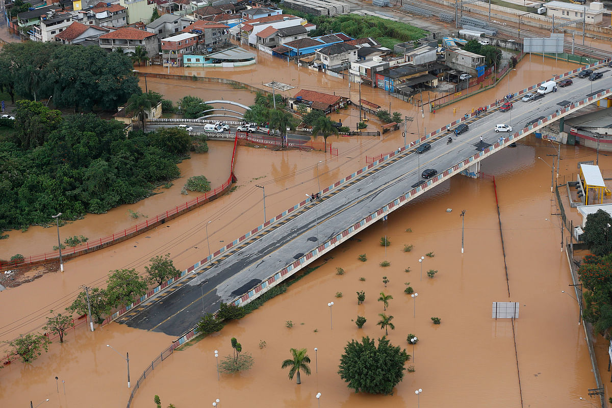 Floods and Mudslides Kill 16 People in and Around Sao Paulo